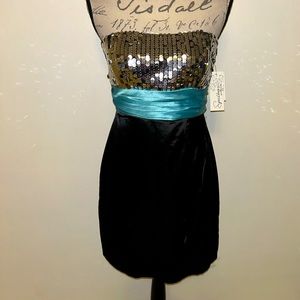 🖤🩵♦️NWT Speechless Aqua Sequin Dress🩵🖤